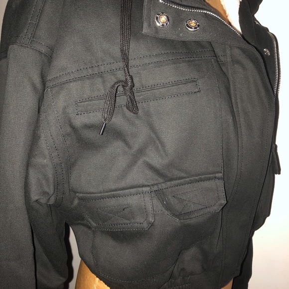 [Gstudio] Black Teddy Fleece Sherpa Crop Bomber Jacket& Coat. - Picture 4 of 9